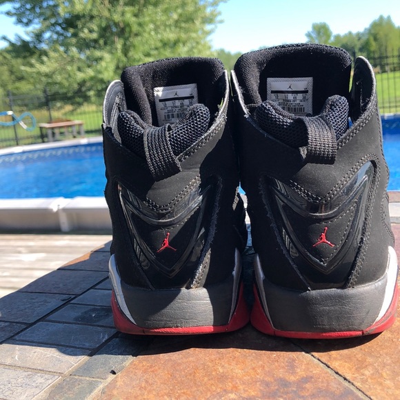 🖤❤️ Black and Red Jordan Sevens 🏀⛹🏼‍♂️ - Picture 3 of 5